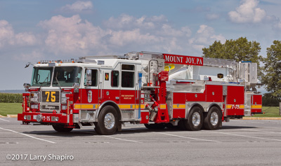 Fire Department Mount Joy fire truck Seagrave Marauder II 95' Aerialscope #larryshapiro shapirophotography.net Larry Shapiro photographer